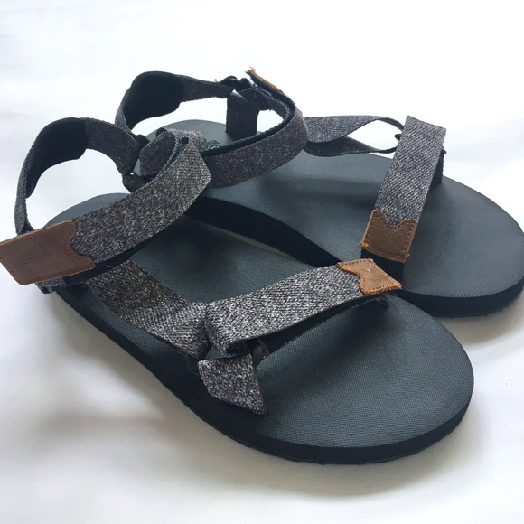 Roots Sandals 2 Strap Fabric & Leather Size 10 Grey Hook & Loop non Slip Sole - Picture 4 of 12